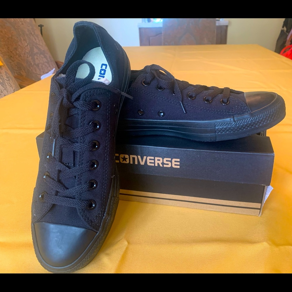 Brand new, never been worn, black canvas converse